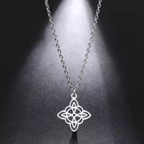 Amuleto: Nudo de Bruja -  Oferta Limitada
